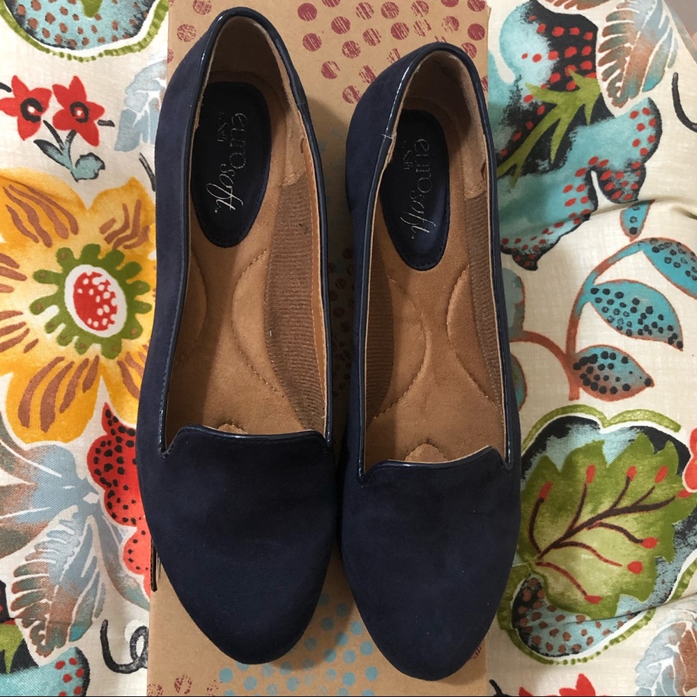 EuroSoft navy suede flats